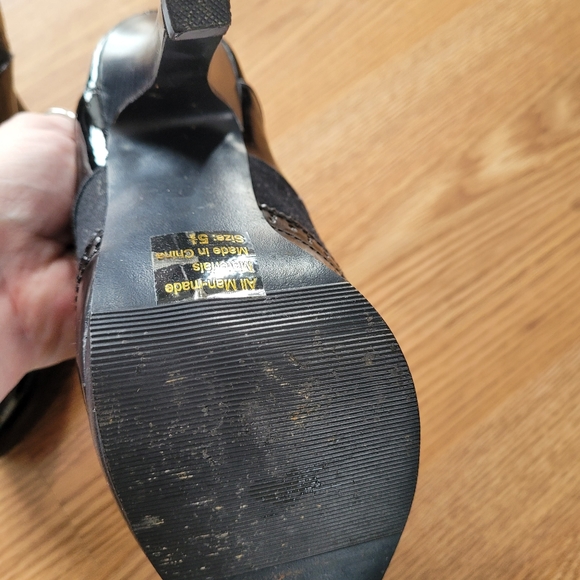 2/$45 Wild Diva high heals - Picture 2 of 4